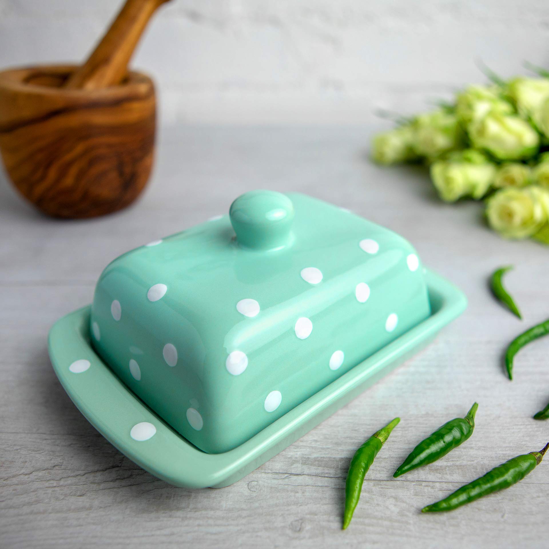 City to Cottage® Beurrier bleu sarcelle et blanc à pois peints à la main en céramique avec couvercle