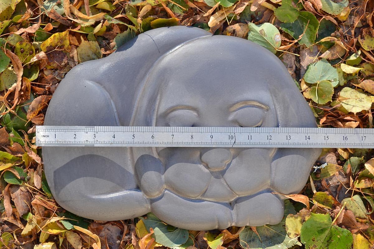 Concrete molds DIY Dog Stepping Stone Mold Mould Plaster Concrete Garden Path 15"x11"x1,37#S04