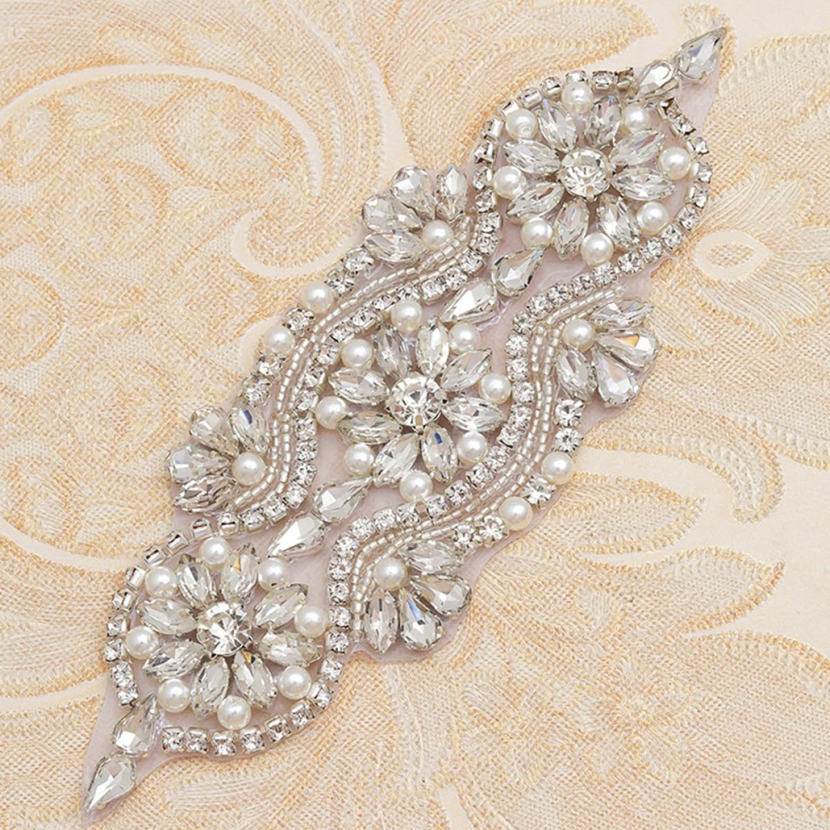 NUOBESTY 5pezzi Rhinestone Applique Per Cinture e Abbigliamento Decorazione Elegante Per Matrimonio e Feste Toppe Termoadesive Strass Per Progetti Fai Da Te