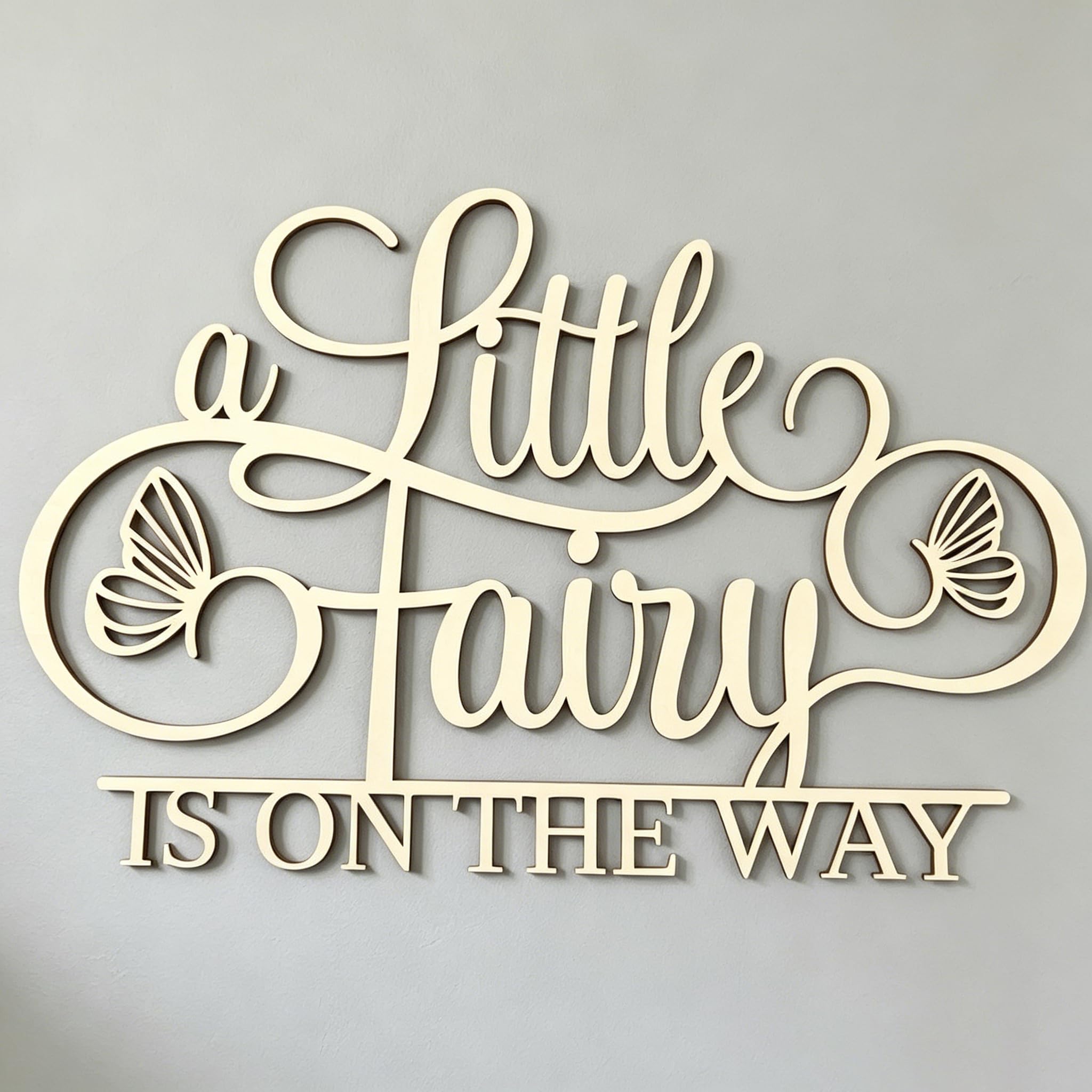 Drewniany znak "Mała wróżka jest w drodze", motyw wróżki powitalne dekoracje na przyjęcie dla dziecka, dekoracje na baby shower dla dziewczynki na baby shower, ujawnienie płci, łuk balonowy, dekoracja
