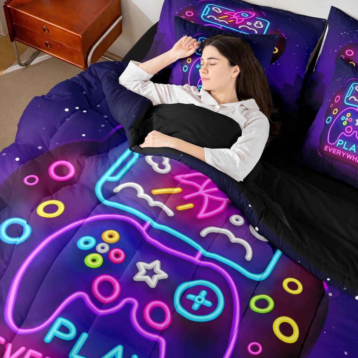 Erosebridal Gamer 7 Piece Bedding Set Twin Gaming Comforter Set with Sheets Modern Game Bed in A Bag for Kids Boys Teens Vintage Video Gamepad Bed Sets with 2 Pillowcases, 2 Throw Pillow Covers