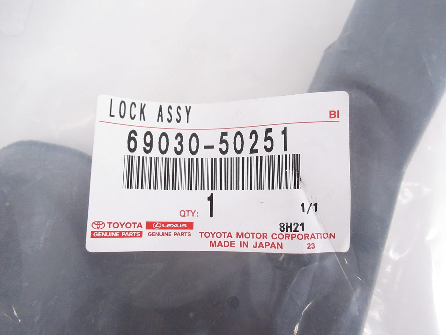 Toyota Genuine Parts 69030-50251 Front Door Lock Actuator
