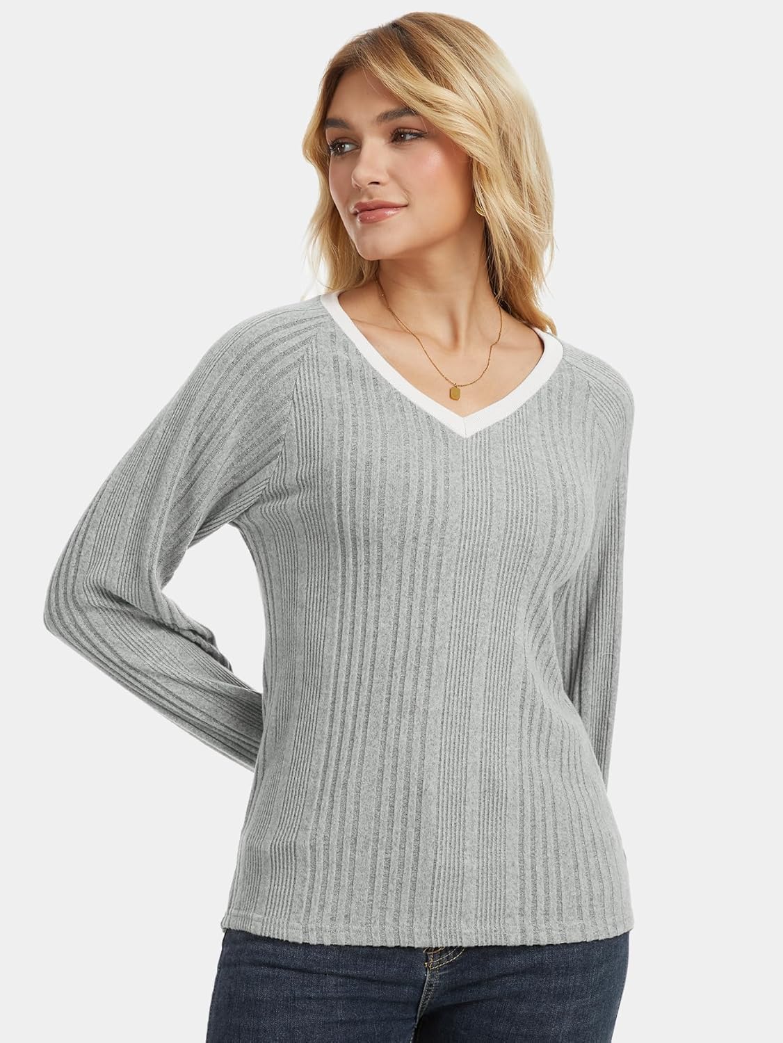 long sleeve sweaters for women V Neck Color Block Fall Winter Sweaters Lightweight Trendy Tunic - Image 5