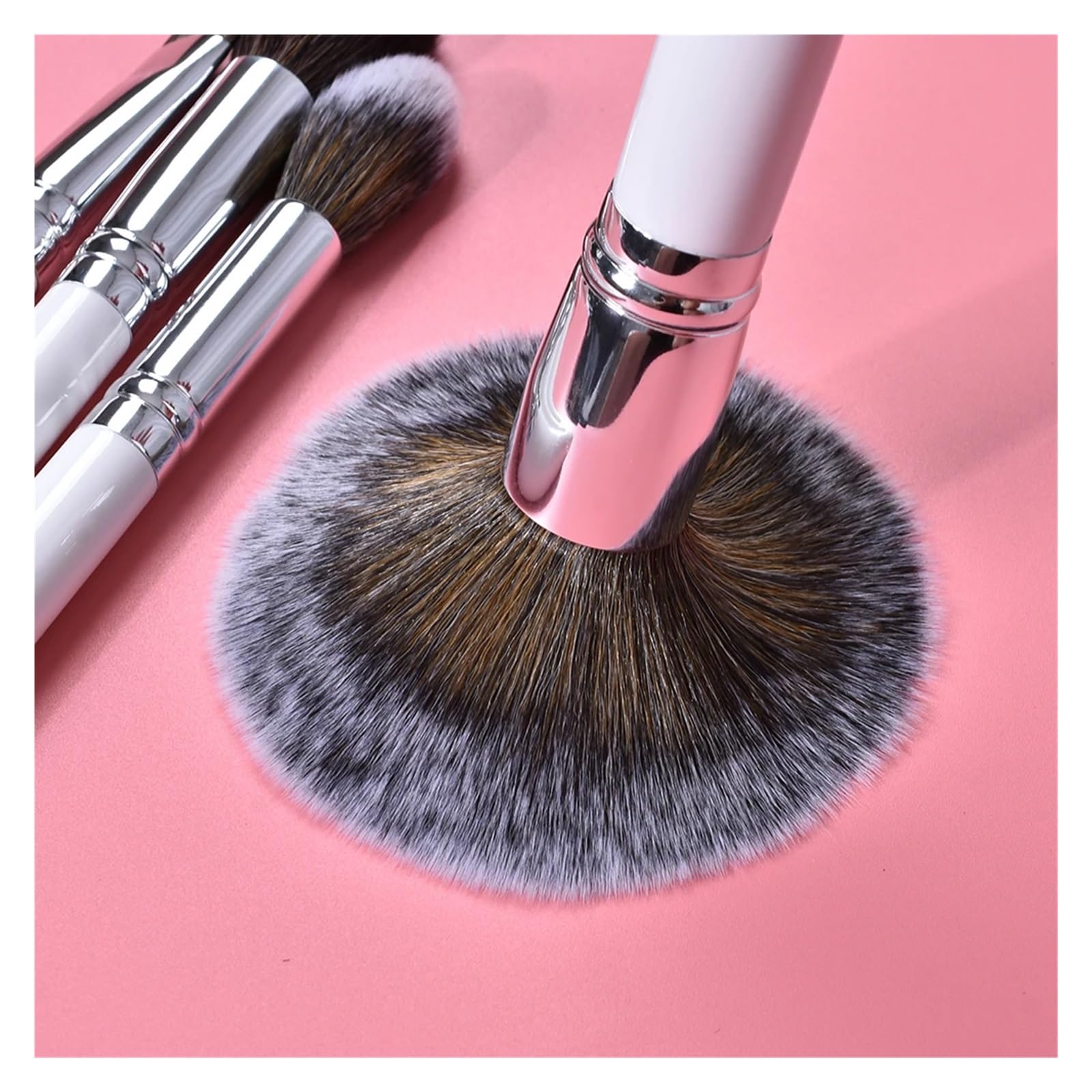 12/16/26 pezzi Set di pennelli for il trucco con manico in legno Fondotinta Fard Correttore Ombretto Sopracciglia Pennello for cipria Strumenti for il trucco di bellezza(26 pcs)