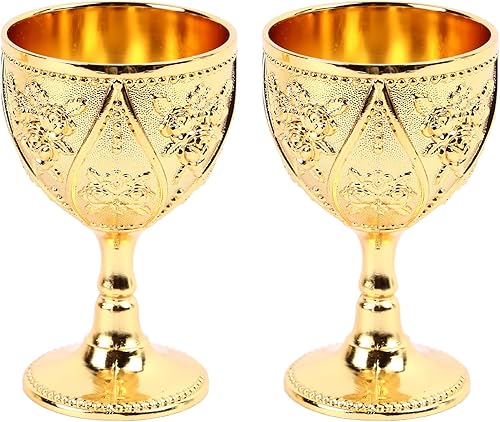 Mini copa de vino vintage, 2 piezas de copa de vino en relieve, adornos retro de aleación de zinc, copa de vino corta hecha a mano para el hogar,