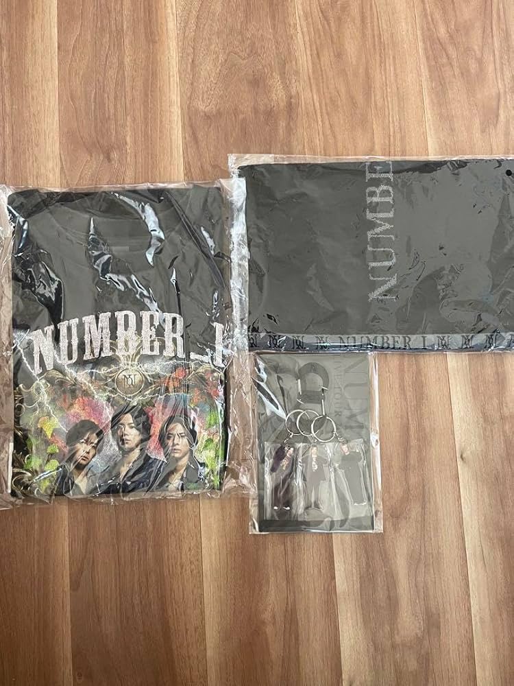 Number_i No.O-ringタオル　Tシャツ　アクキーセット Amazon.co.jp: Numberi No.O-ringタオル Tシャツ アクキーセット
