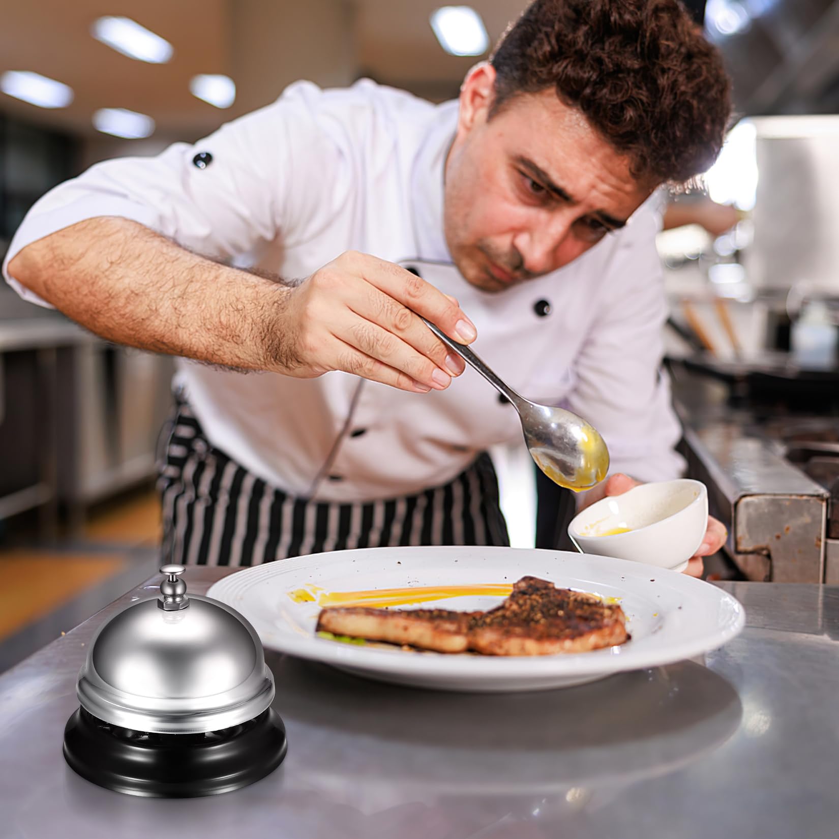 8x Serviceglocke Aus Metall, 8,5 Cm Durchmesser - Silberfarben, Für Küche, Restaurant, Hundetraining - Mit Klarem Klingelton