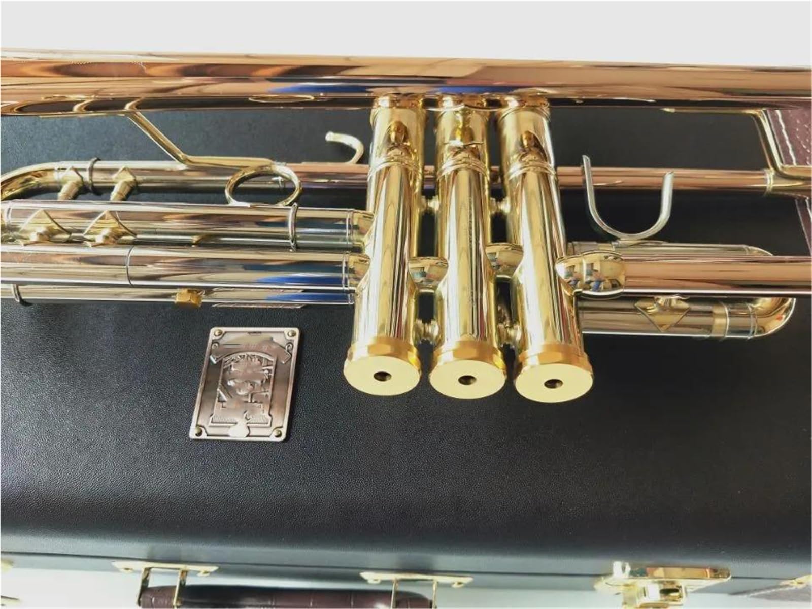 Tromba In Sib Modello Da Concerto Placcata Oro Per Impieghi Gravosi Con Bocchino Ensemble Di Trombe Standard