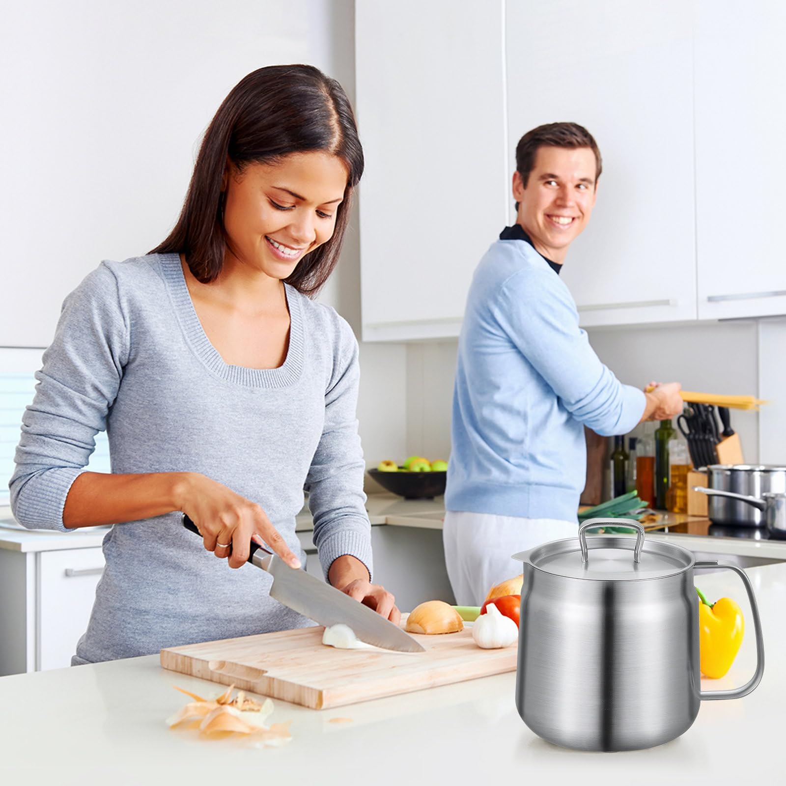 Olla de filtro de aceite de acero inoxidable 304 con cesta de filtro y malla, tapa a prueba de polvo y bandeja antideslizante con asa para almacenar, freír y cocinar grasa (1,5 L)