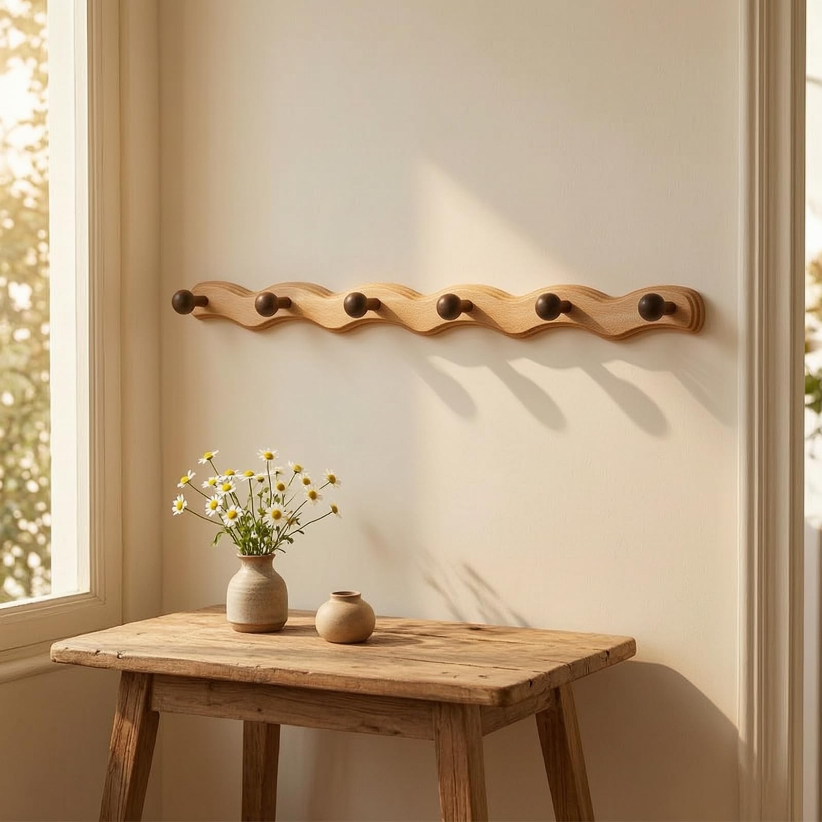 Amagogo Perchero de Pared de Madera Colgador Organizador Soporte con Acabado Tallado y Seis Ganchos Redondeados Que Evitan, 6 Ganchos - Nube Auspiciosa Nogal Negro