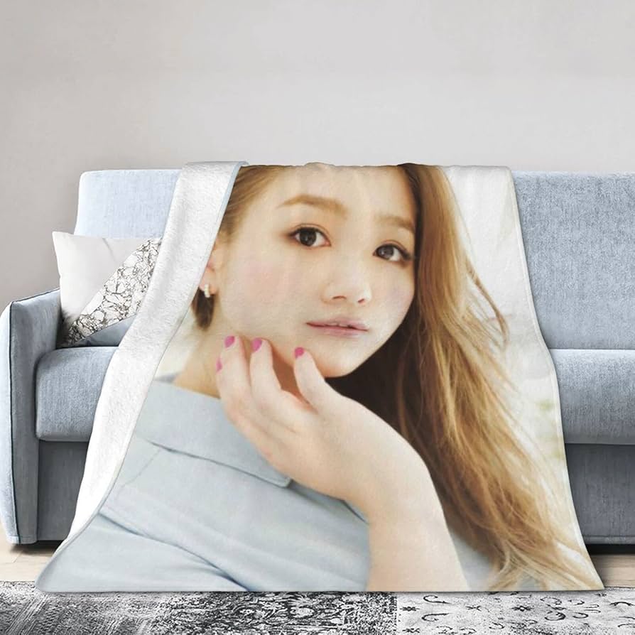 ¥4000西野カナ ブランケット 4000西野カナ ブランケット