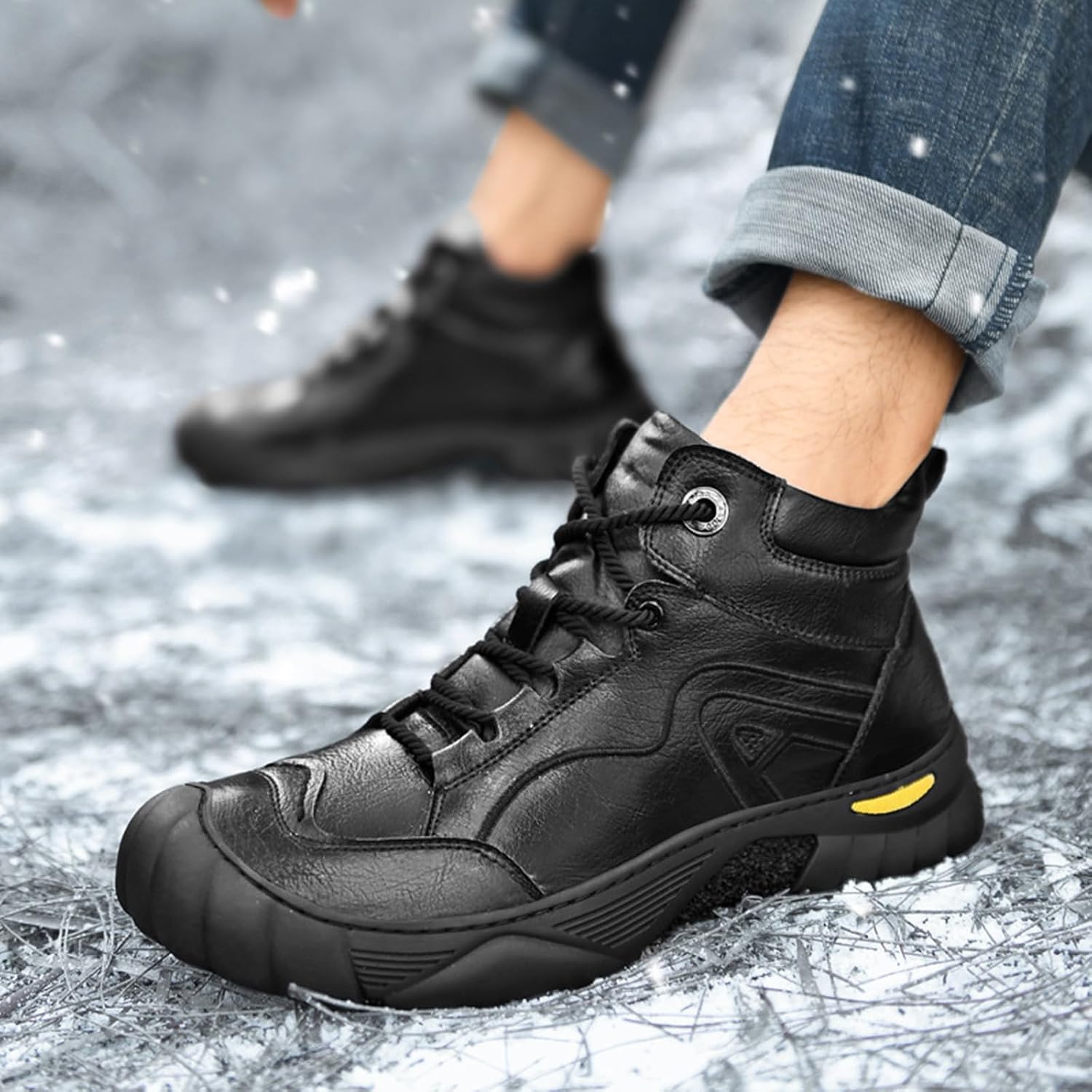 Zeberfi Men's Warm Fur Lined Leather Snow Boots Winter Casual Trekking Anti-Slip Waterproof Lace Up Round Toe Backpacking Boots Lightweight Outdoor Hiking Ankle Work Boots