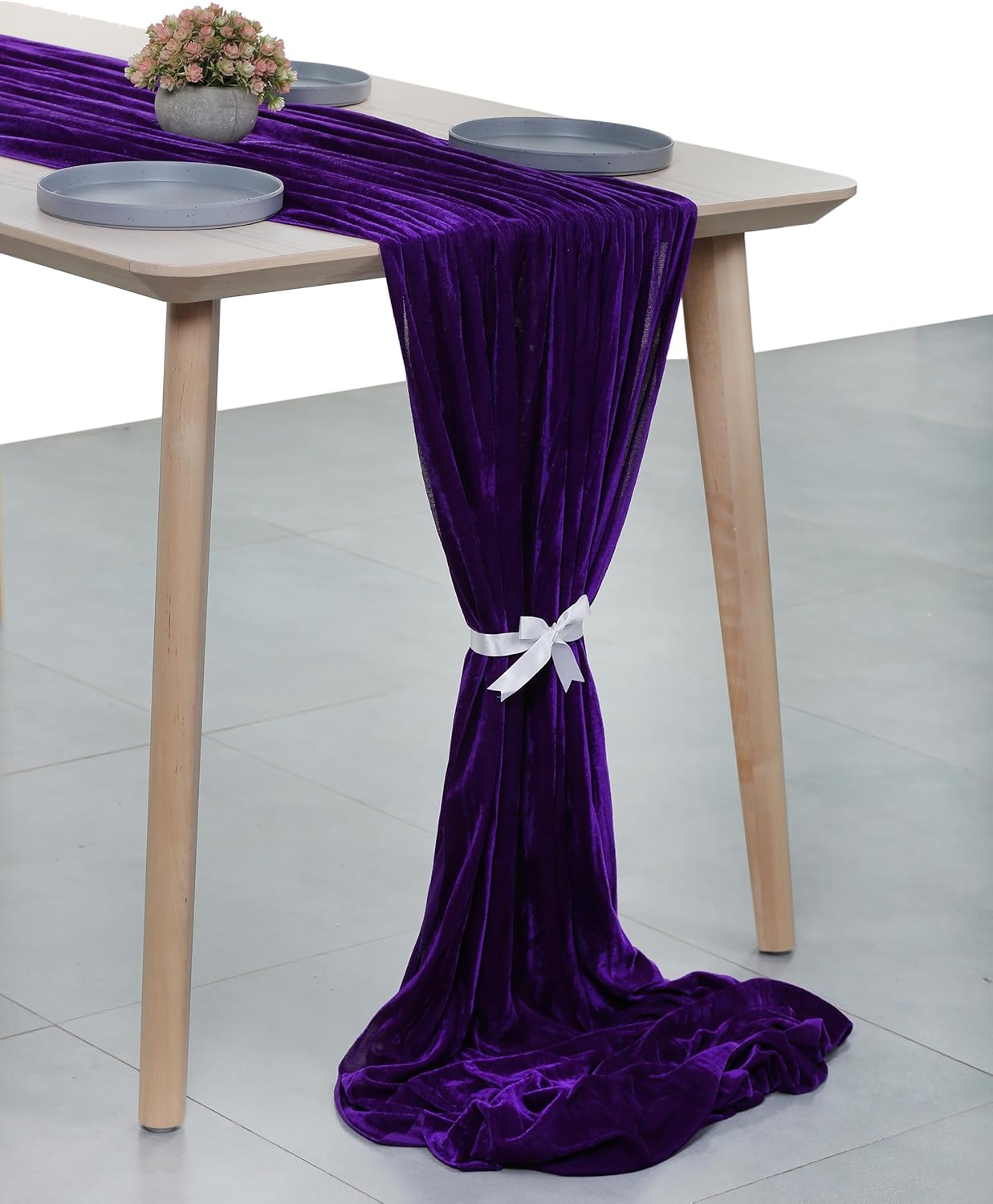 MDS 20 Pack 10ft Velvet Table Runner 29 x120 Inches Long Wedding Runner Romantic Rustic Table Runner for Wedding Decorations, Birthday Parties, Bridal Shower Party Arch Decor – Purple