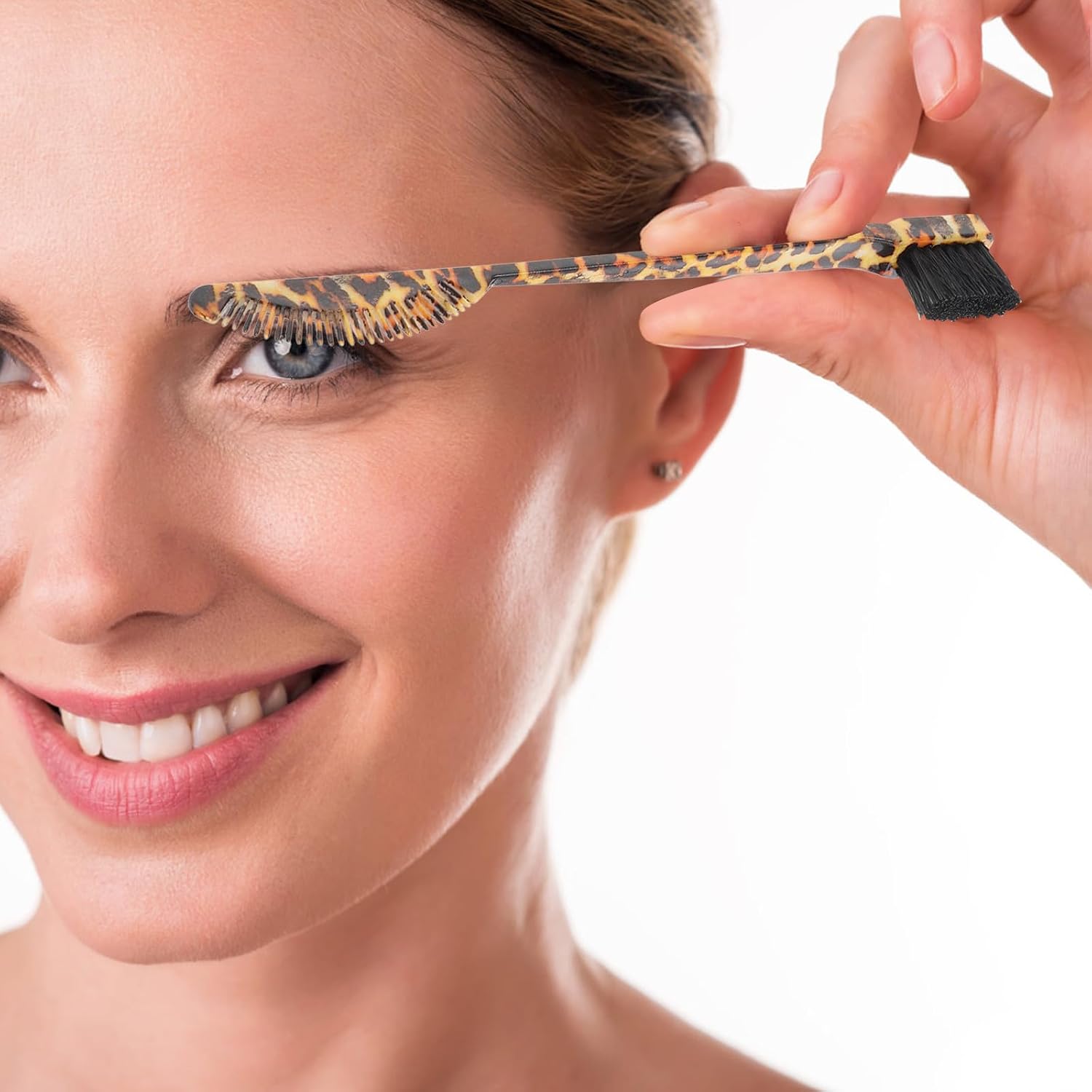 SMASOLO Double-end Eyebrow Brush Leopard Print Handle Portable Brow Makeup Brush Tool for Shaping and Grooming for Precise Eyebrow Application