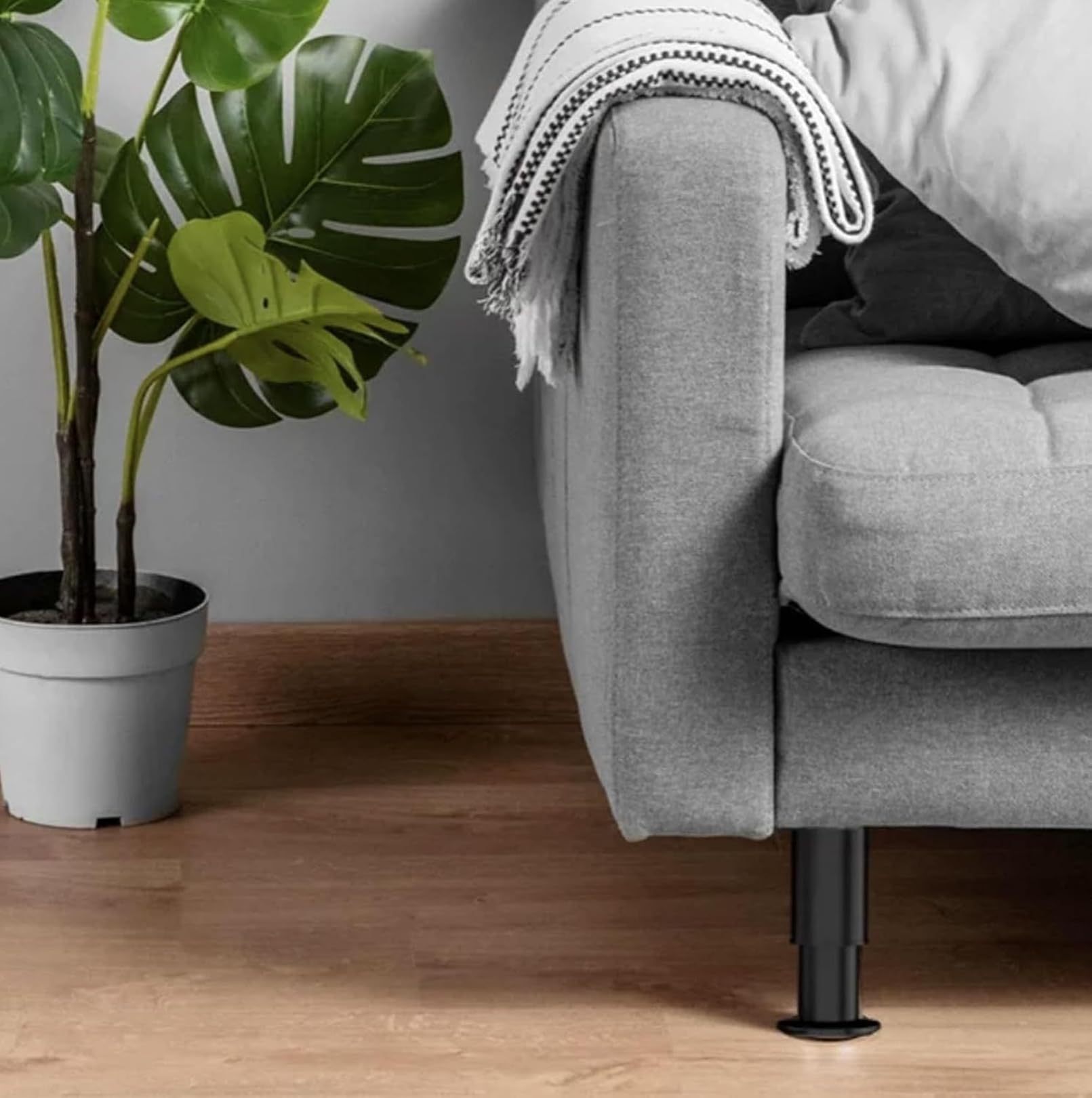 Piezas Patas para Muebles Altura Regulables,Piernas de Redondas de Metal,Pies para Mesas Acero Inoxidable,para Mesa de Comedor,Altura Ajustable de 0-1O mm,con Tornillos (300mm,Black)