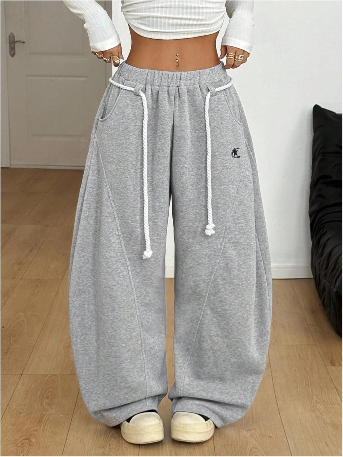 Women's Baggy Barrel Sweatpants Stacked Elastic Waist Wide Leg Sweat Track Pants Lantern Trouser with Pockets - Image 5