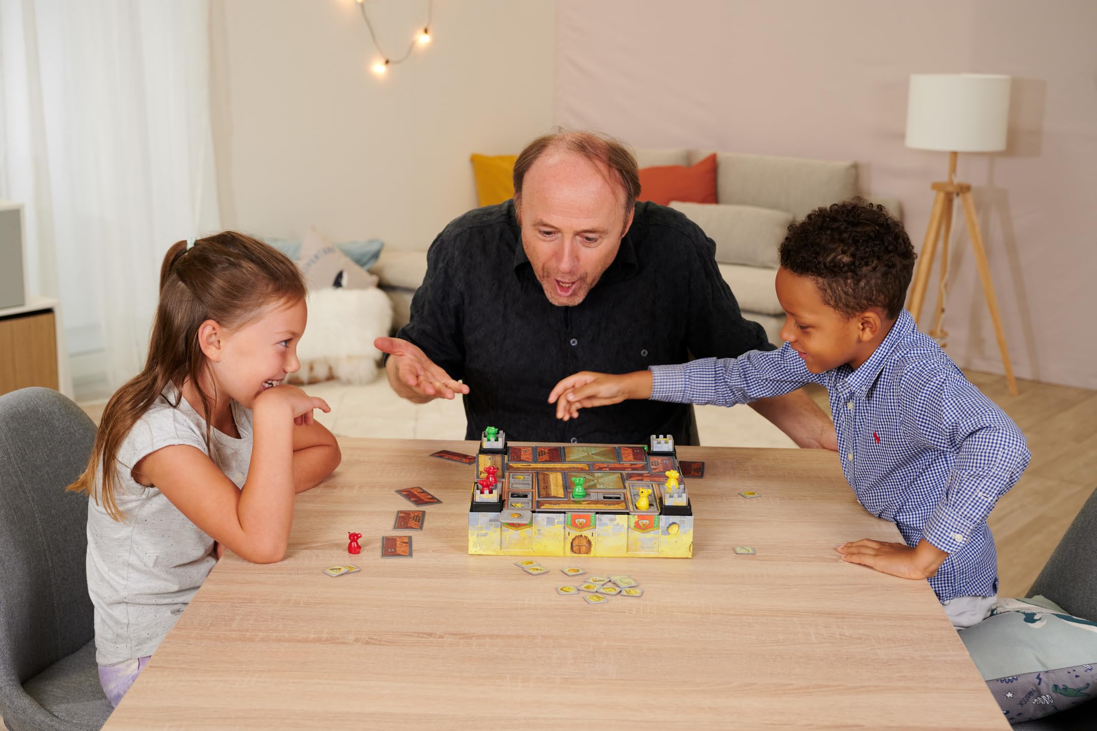 Zoch 601105193 Château d'Appenzell (Nouvelle édition) - Jeu Familial pour 2 à 4 Joueurs - Une friandise à Double étage pour Toutes Les Souris de Jeu - À partir de 6 Ans