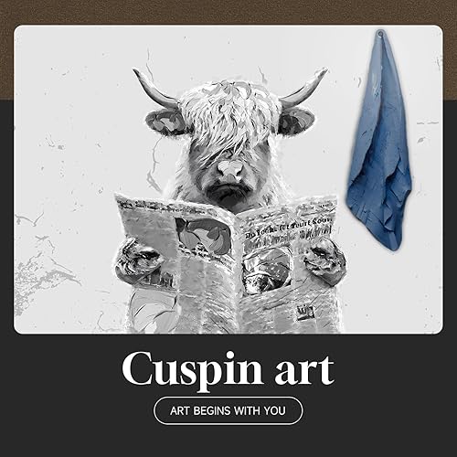 Miniatura 8 de Arte de pared divertido enmarcado de vaca de las tierras altas para baño, 4 piezas divertidas de animales azul marino, lindas vacas sentadas en el