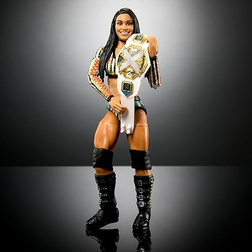 Miniatura 4 de WWE Elite Figura de acción y accesorios, 6 pulgadas coleccionable Roxanne Pérez con 25 puntos de articulación, aspecto realista y manos
