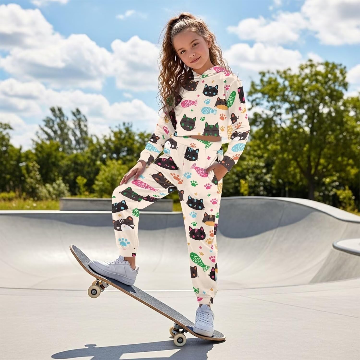 4-13Y Girls Crop Sports Hoodies 2 Piece Outfits, Polyester Pull Over Crop Hoodie and Pocketed Jogger Pants