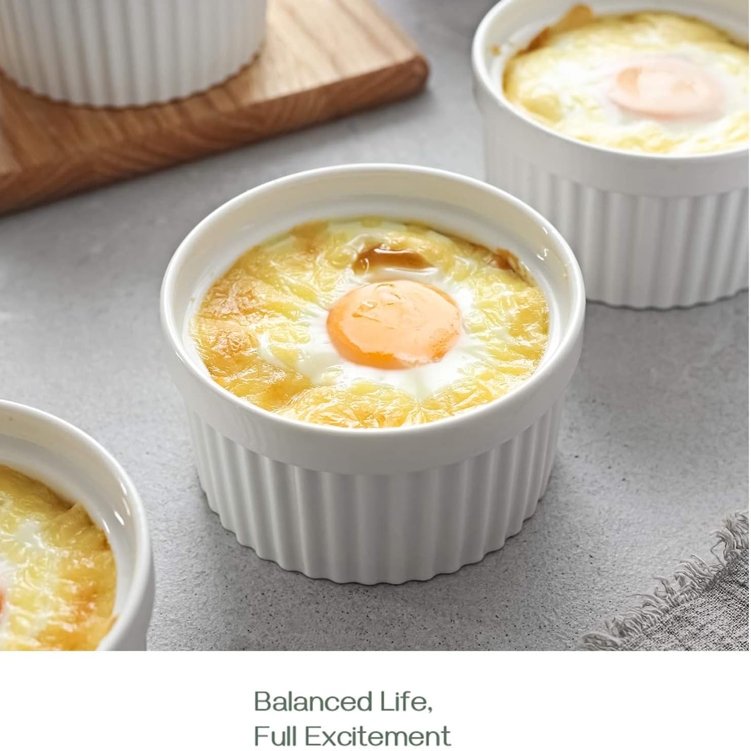 Auflaufförmchen-Set Auflaufförmchen for Creme Brulee, ofenfest, Porzellan-Auflaufförmchen im klassischen Stil for Backen, Soufflé-Auflaufförmchen, Auflaufförmchen-Schüsseln(6PCS,4 OZ)