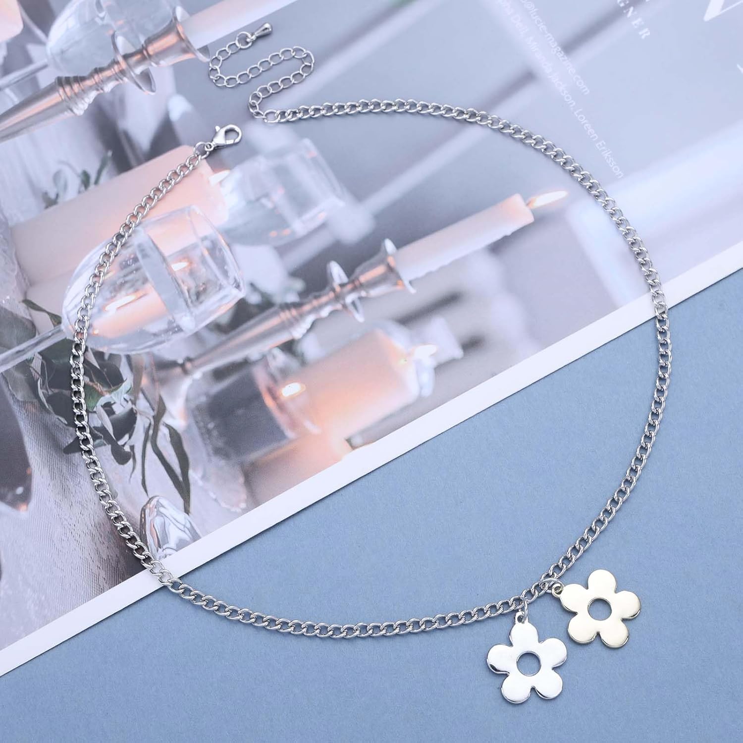 Boho Daily Flower Necklace Choker Double Flower Pendant Necklace Gold Silcer Daisy Necklace Daisy Flower Choker Necklace Jewelry for Women - Image 3