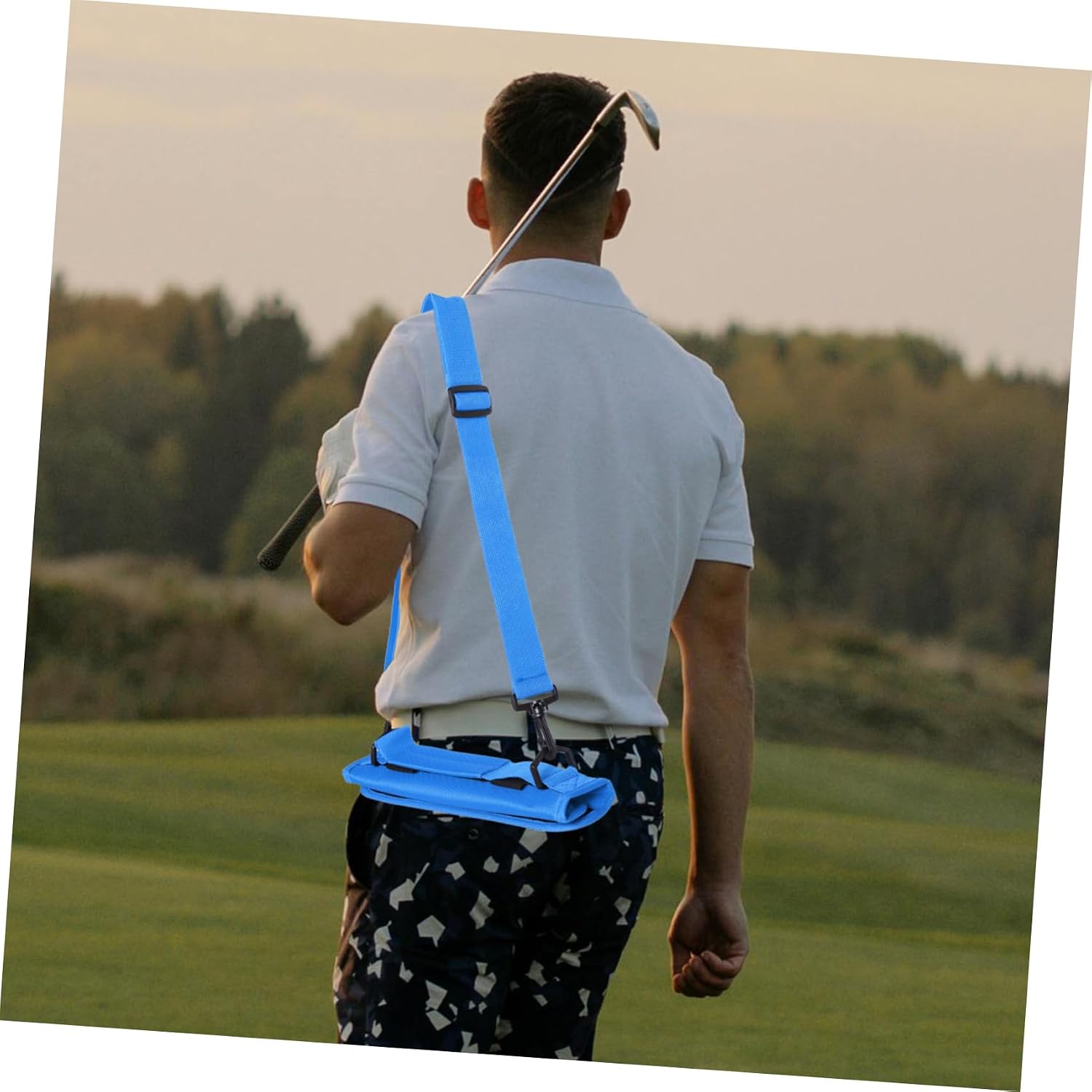 VANZACK Portable Lightweight Golf Carry Bag Crossbody Carrier for Practice and Travel Holds Multiple for Driving Range and Weekend Golfers