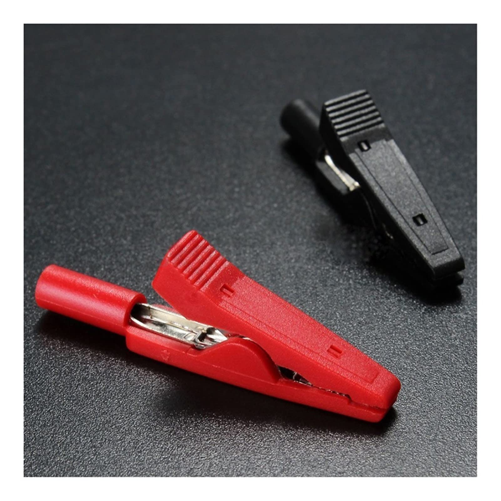 2 uds. Sonda de Prueba de Abrazadera de Conector de Clip de cocodrilo Aislado Rojo + Negro con 10 Uds. De Cepillo de carbón Universal