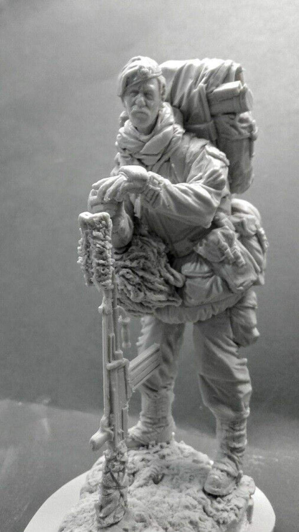 1/16 120Mm Soporte De Hombre Anicent con Bolsa (con Base) Kits De Modelo De Figura De Resina En Miniatura Gk Sin Montar Sin Pintar