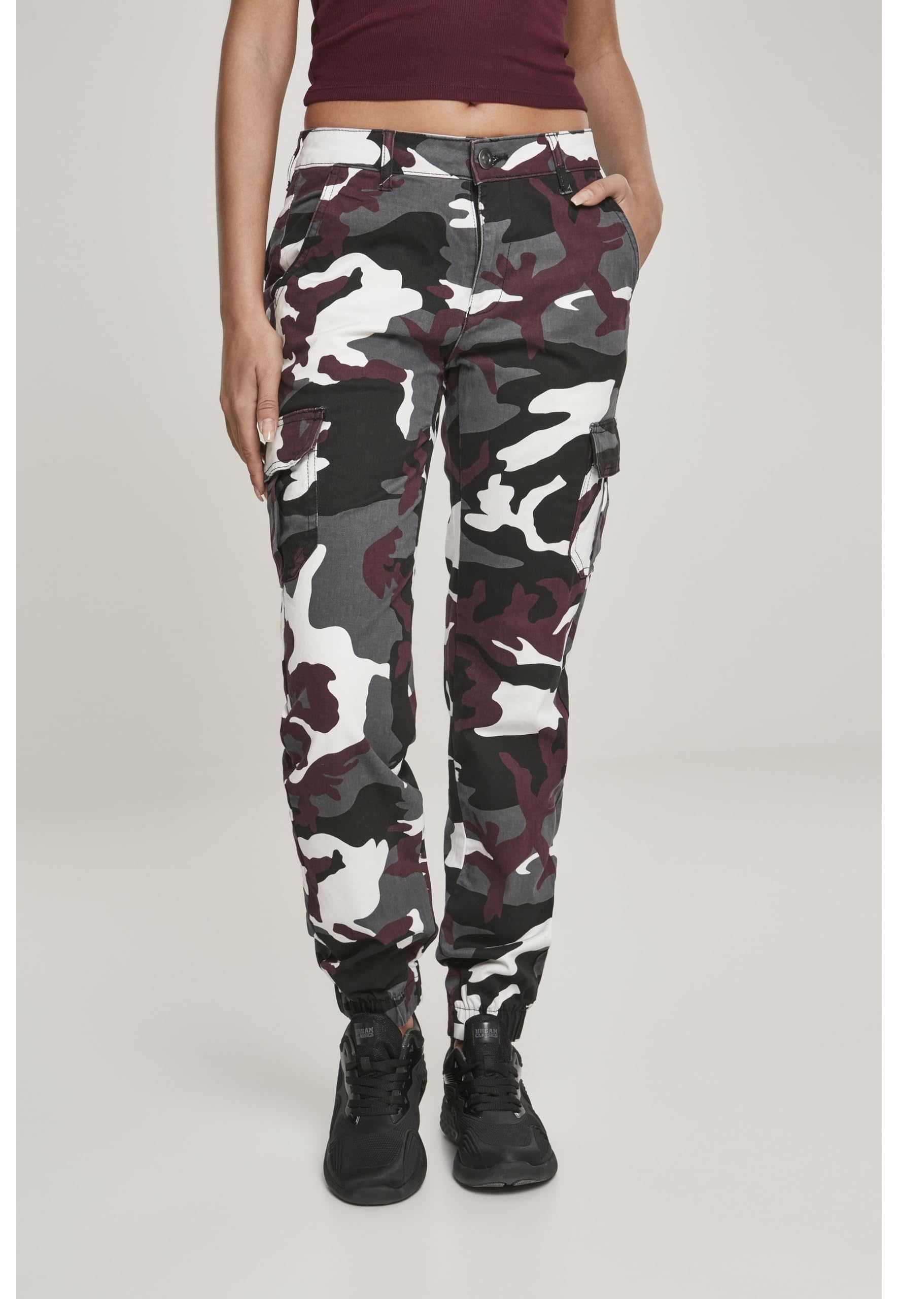 Urban Classics Ladies High Waist Camo Cargo Pants - Spodnie Kobiety