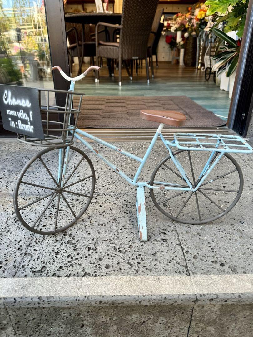 Amazon.co.jp: 自転車 アンティーク ブルー系 カゴ オブジェ 置物