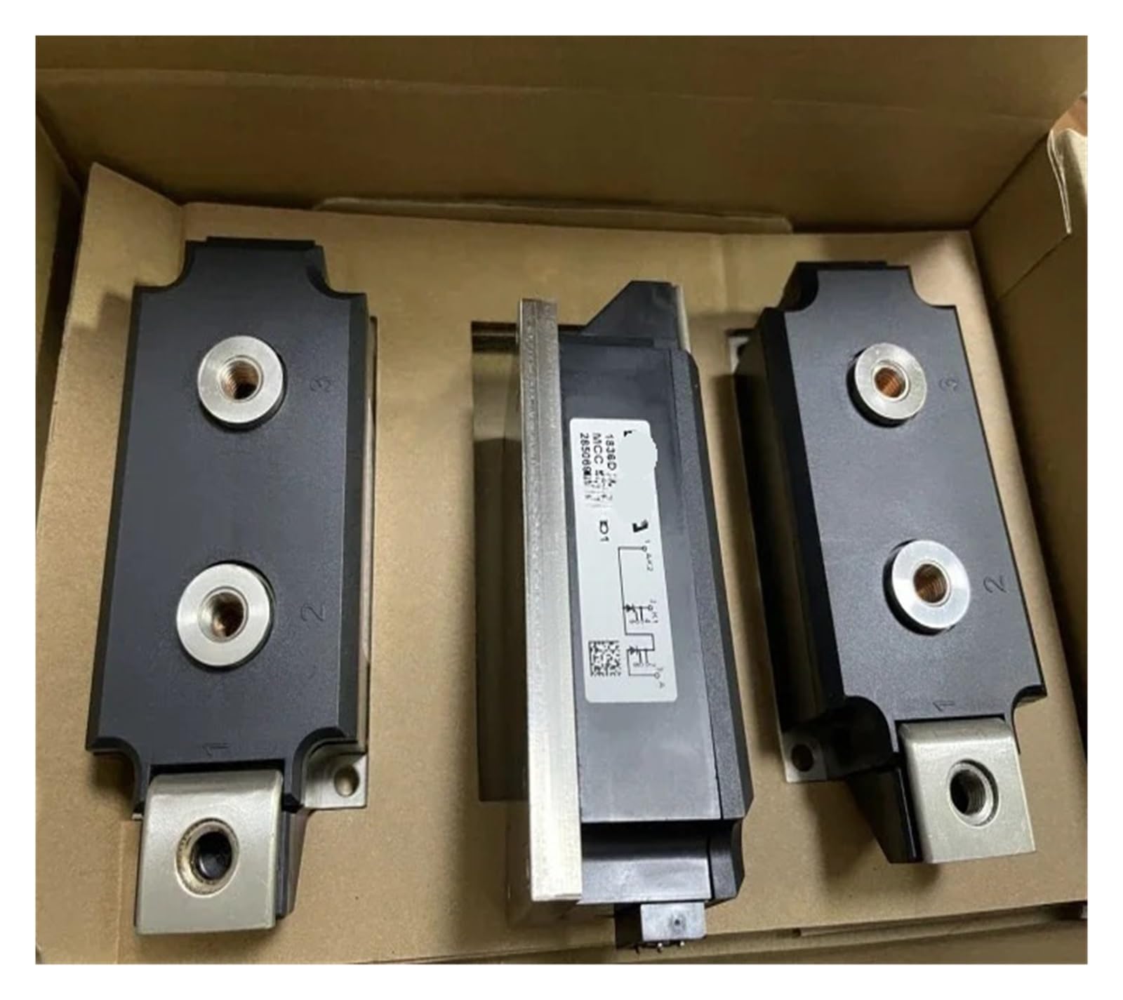Cxdfrser One Color 1Pcs Mcc500-16I01 Mcc500-16Io1 Mcc501-16Io1 Mcc501-18I01b Mcc551- Thyristor