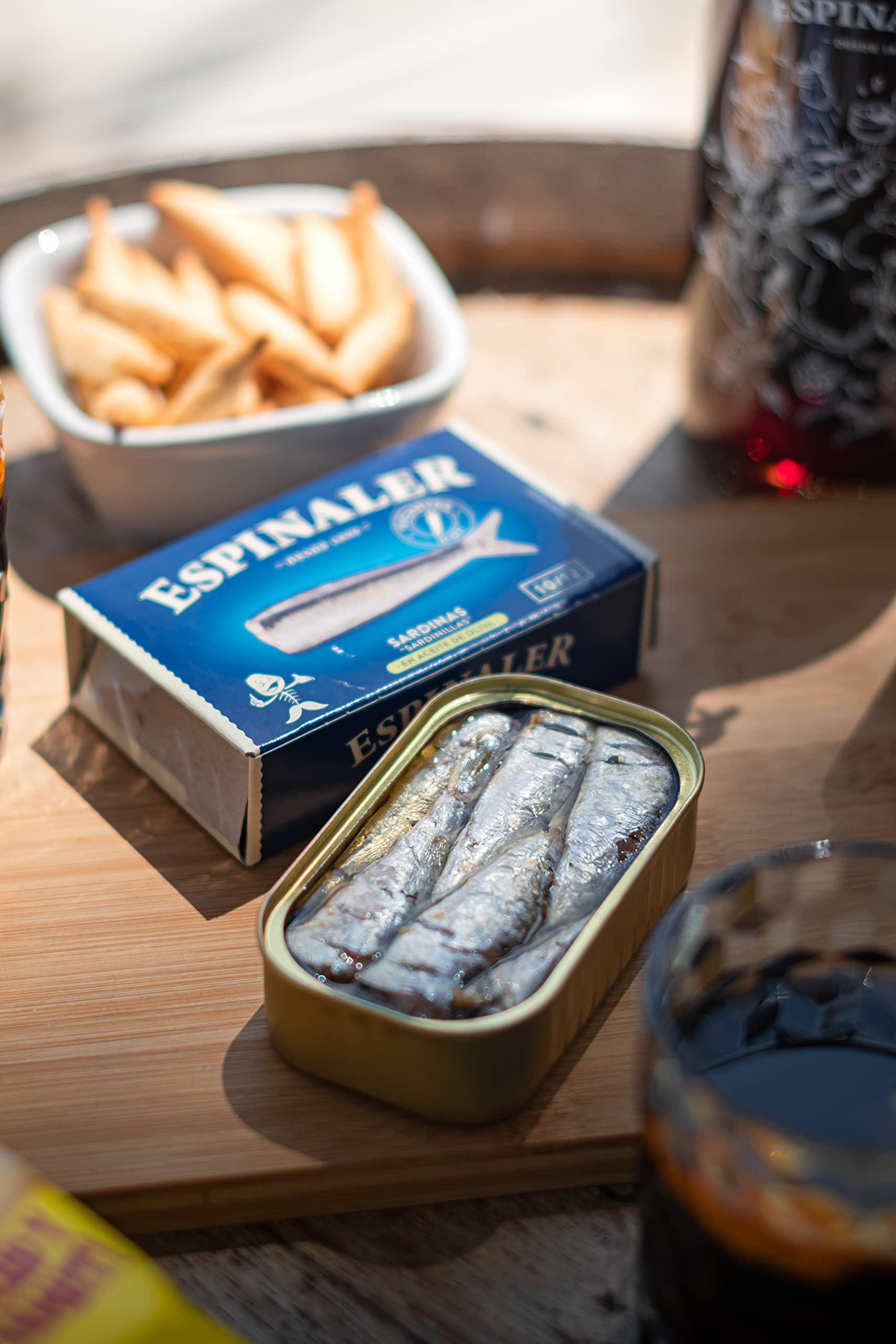 Sardinillas en aceite de oliva Espinaler - Pack de 5 latas de 10-12 Sardinas en Conserva - Conservas Gourmet de sardinillas en aceite - Sardinas en conserva para tu aperitivo o para cocinar