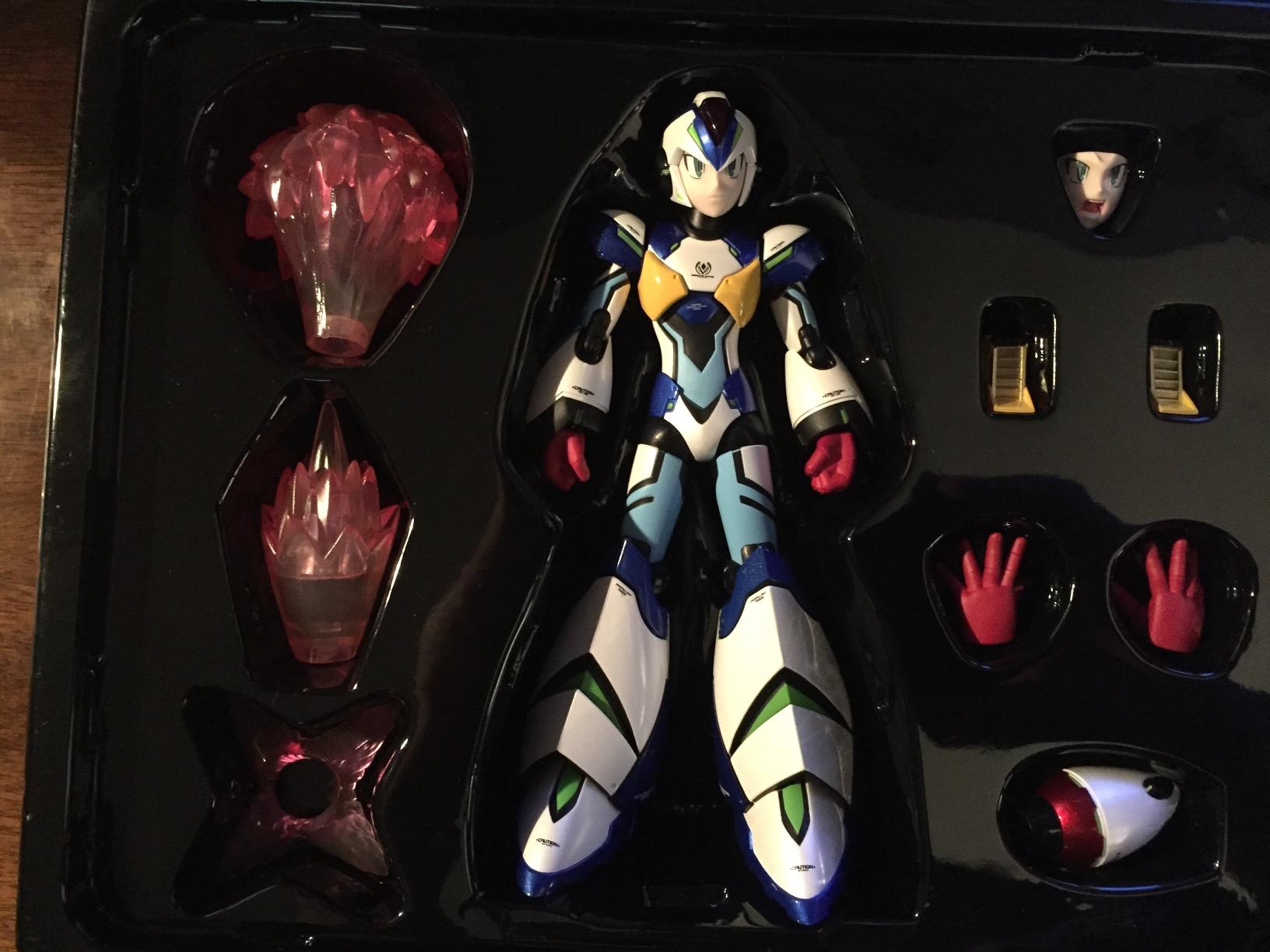 Just wow this Megaman X figure is amazing. It comes with the batteries for the X ...