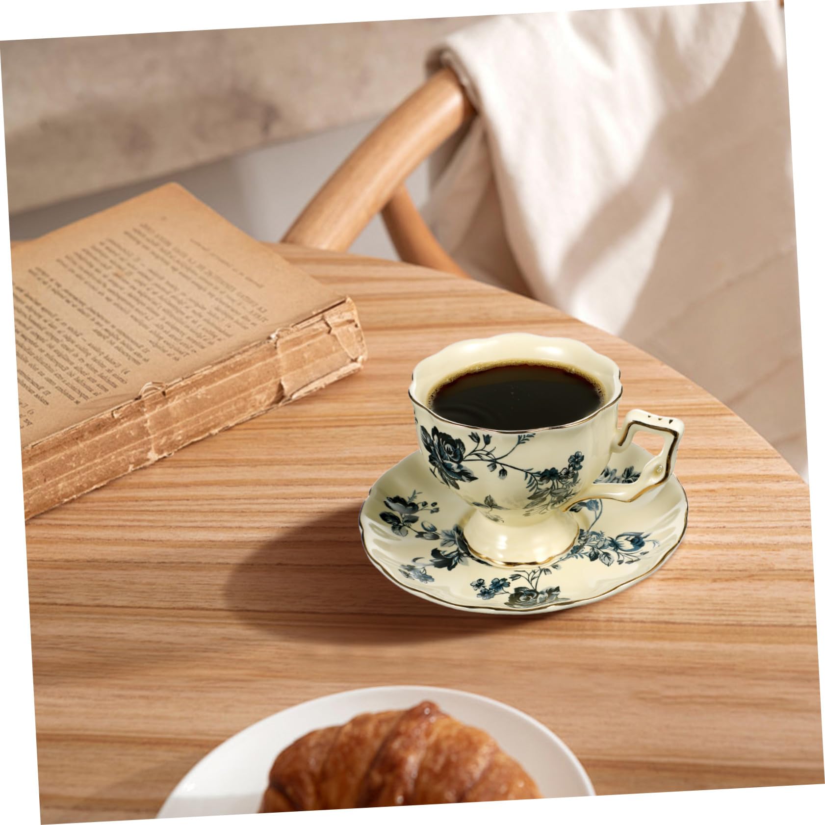 Gatuida Set Tazza e Piattino da Caffè in Ceramica Blu, Stile Europeo