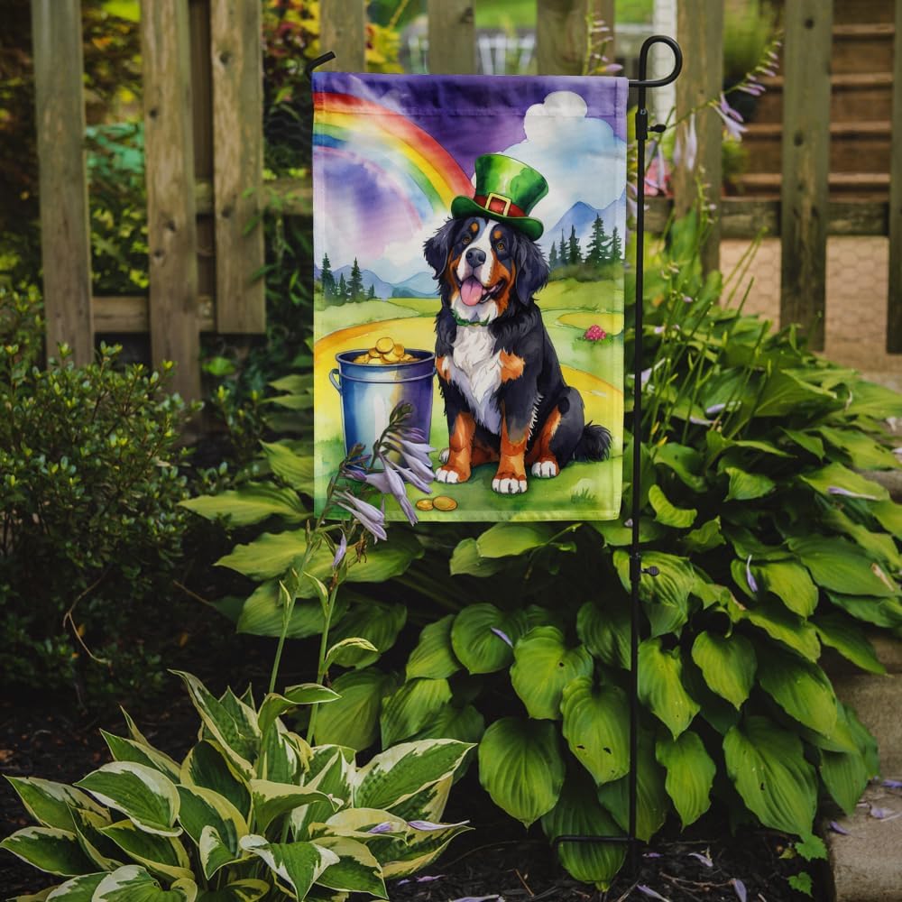 Caroline's Treasures DAC5491GF Bernese Mountain Dog St Patrick's Day Garden Flag Mailbox Flag Decorative Yard Flag Banner Outside Patio Artwork Yard Flower Beds, Garden Size, Multicolor