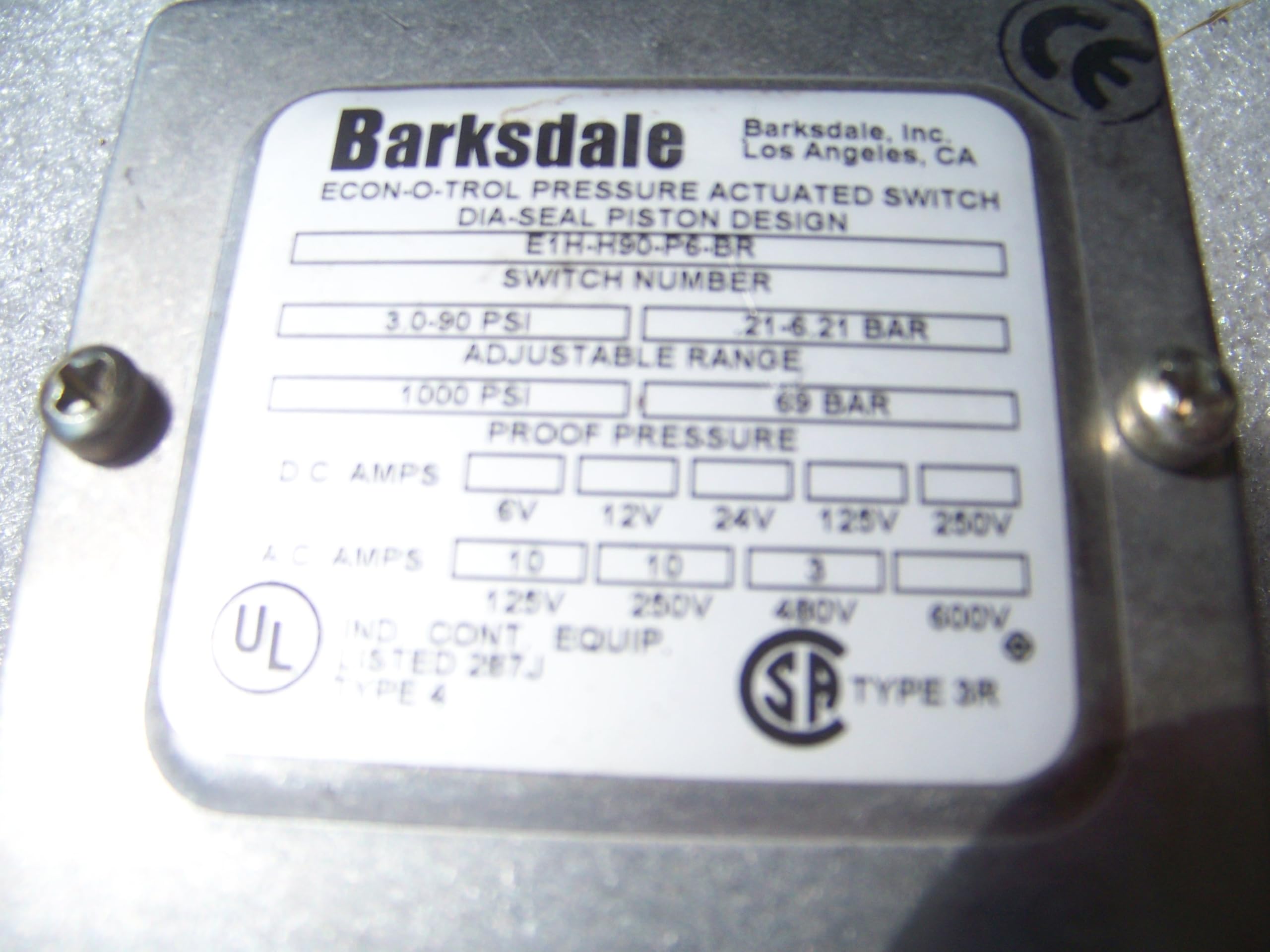 E1H-H90-P6-BR Pressure Actuator Switch, Piston Design