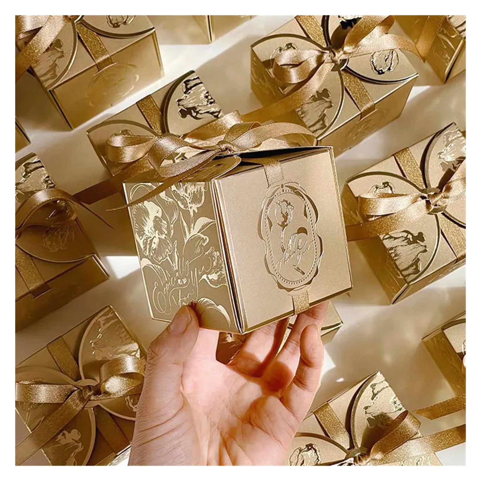 Geschenk Box Zuckerdose Leichte Luxus-Süßigkeiten-Hochzeits-Süßigkeiten-Box Hochzeitsbegleitende Papierbox(Beige,50pcs)