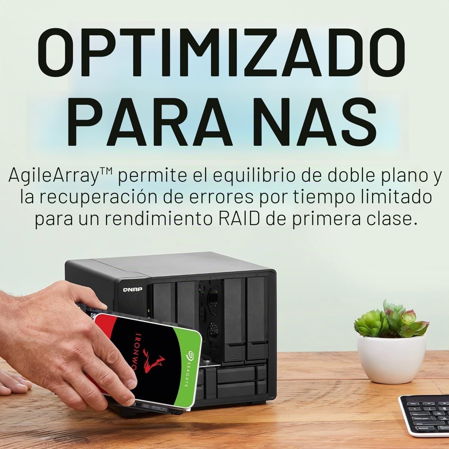 Seagate IronWolf ST4000VN006 - Disco duro interno de 4 TB para NAS (3,5", 5400 rpm, CMR, 256 MB de caché, SATA 6 GB/s, color plateado, incluye 3 años de servicio de rescate, FFP)