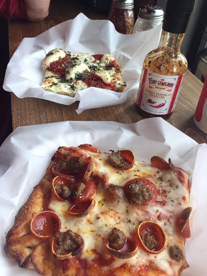 Tony Gemignani Aceite de Oliva Extra Virgen con Pimiento 8.1 Fl Oz miniatura 4