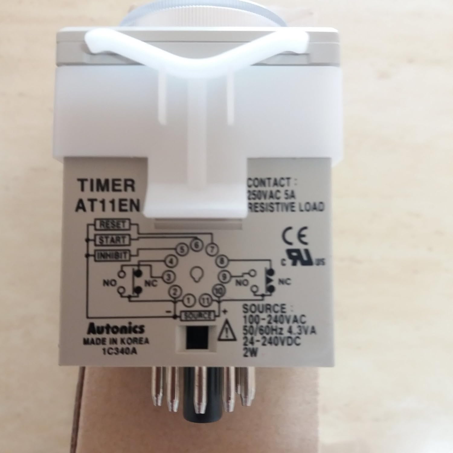 Autonics AT11EN Singnal on start Type Multi-function Timer 100-240VAC/24-240VDC Made in Korea