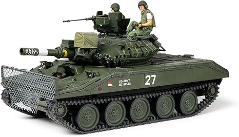 Amazon Co Jp タミヤ 1 35 ミリタリーミニチュアシリーズ No 365 アメリカ空挺戦車 M551 シェリダン ベトナム戦争 プラモデル ホビー 通販