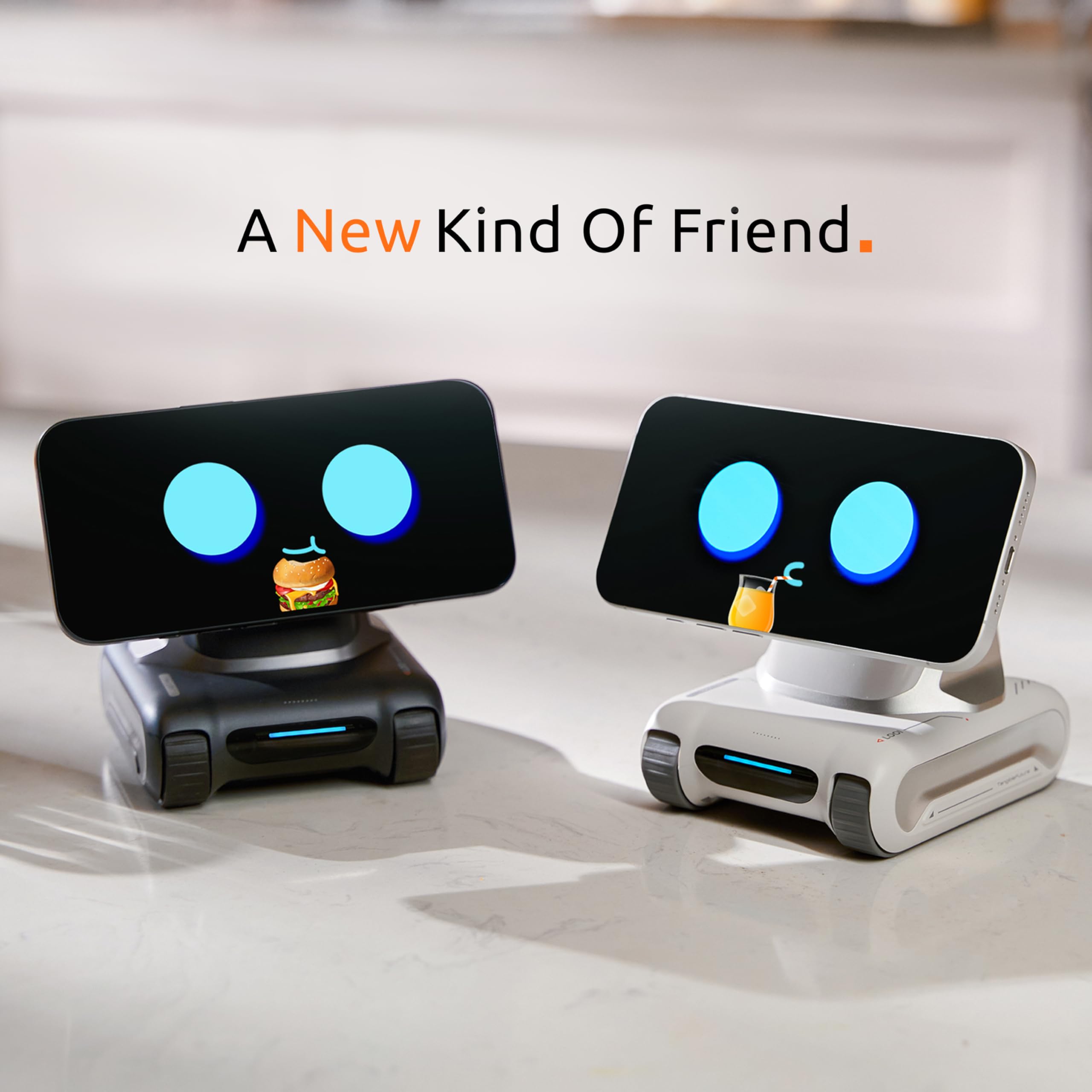 シュミ　LOOI Robot（ChatGPT搭載) Amazon.com: LOOI Robot-Space Black-AI Desktop Companion
