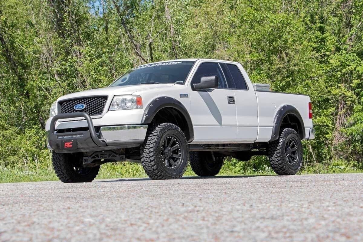 Rough Country 6" Suspension Lift Kit for 2004-2008 Ford F-150 2WD - 52430