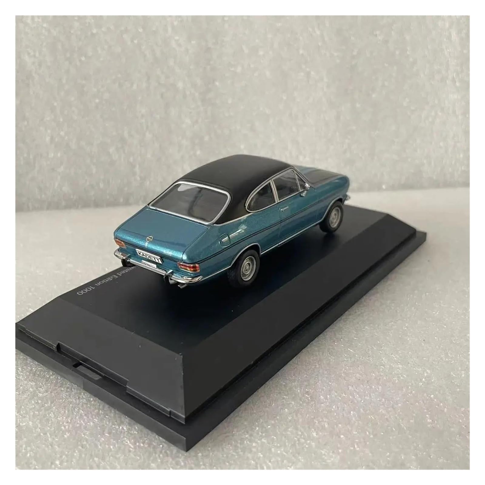 Metallo Scala Replica 1 43 Per Opel Kadett B Coupé Simulazione Modello Di Auto Display Per Raccolta Veicoli Da Viaggio Metallo Pressofuso