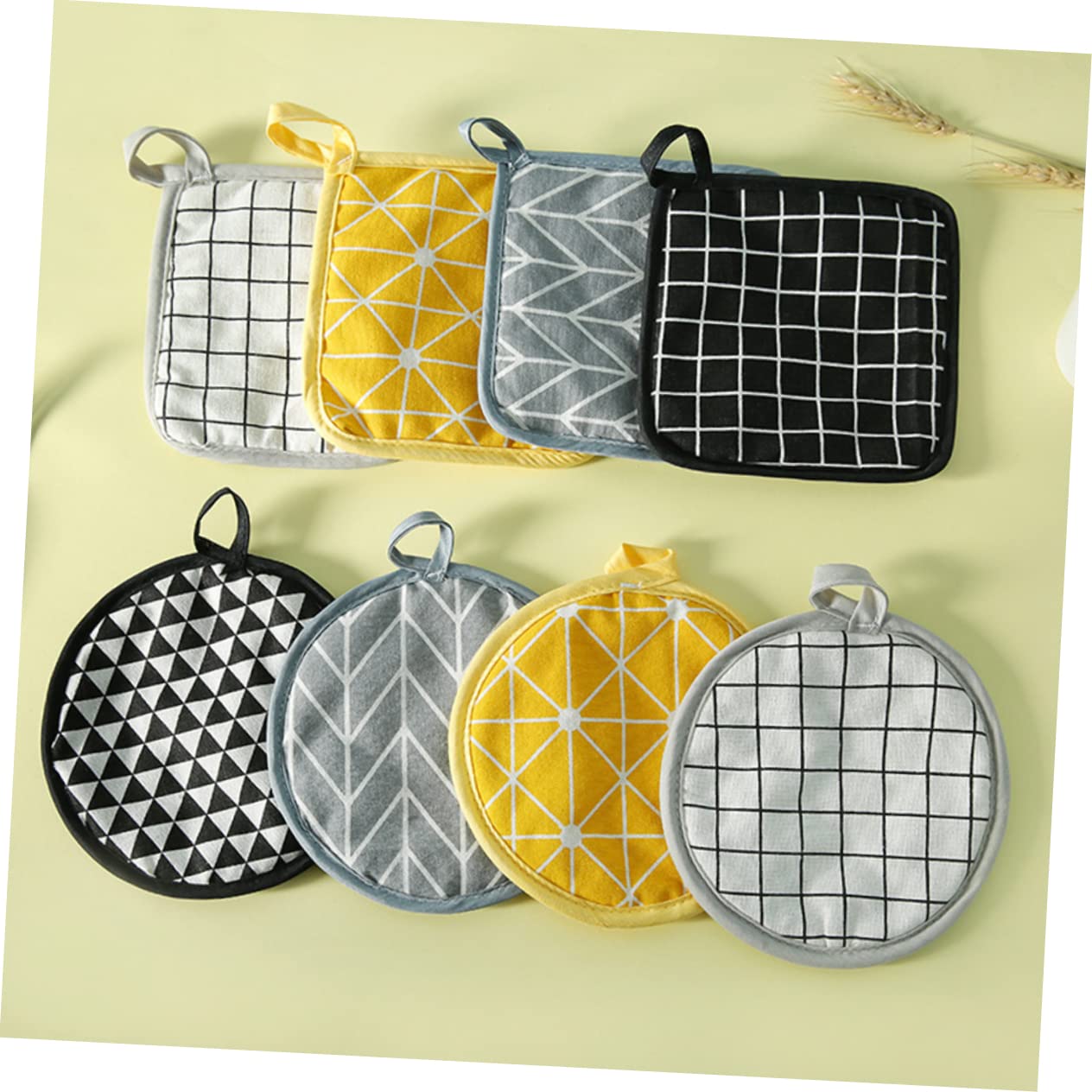 COLLBATH 4pcs Cotton Material Insulated Glove Pads Microwave Oven Heat Resistant Mitts Hanging Hole Kitchen Supplies for Women Men