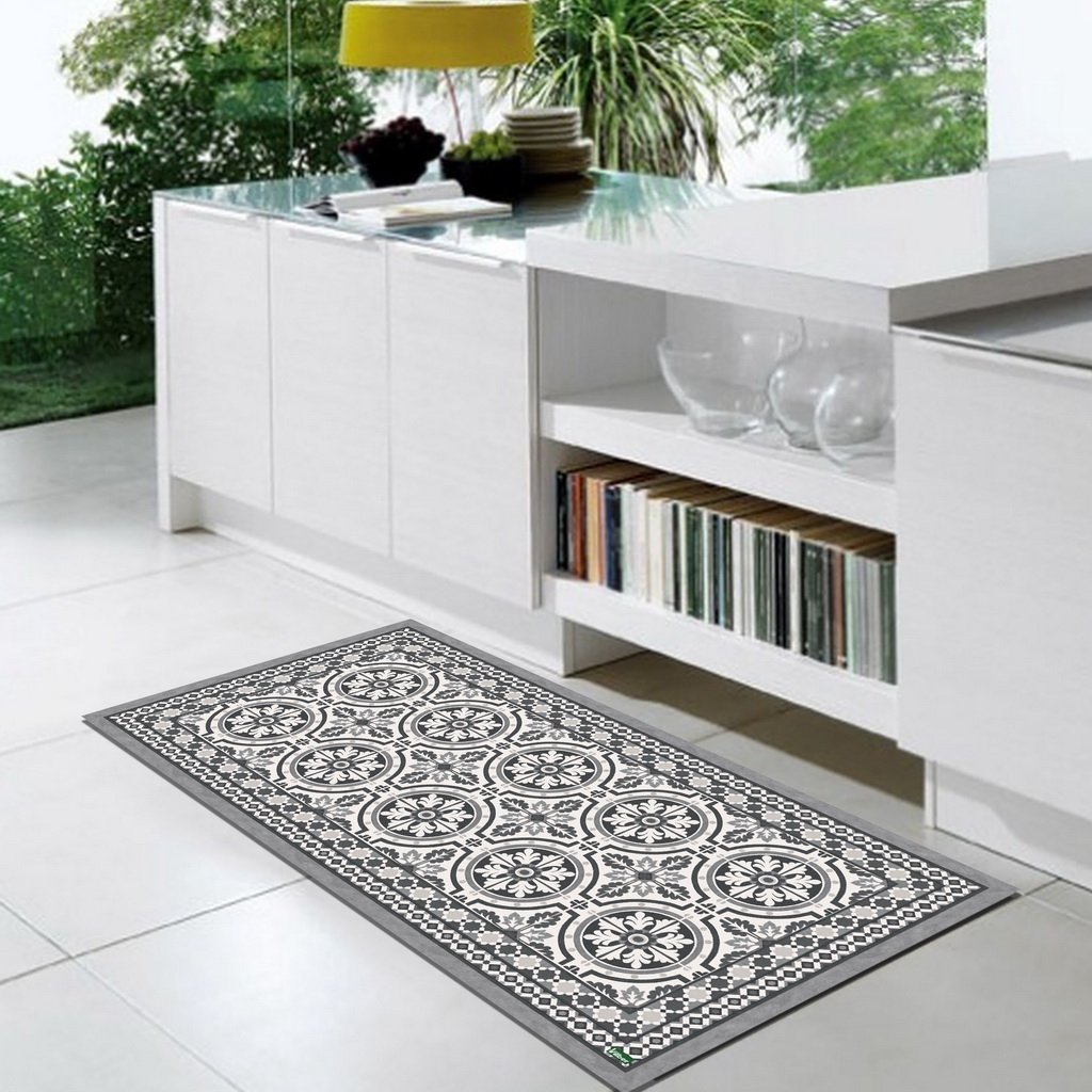 Tapis en vinyle noir Vilber Tanger Du idéal pour protéger le sol de la cuisine