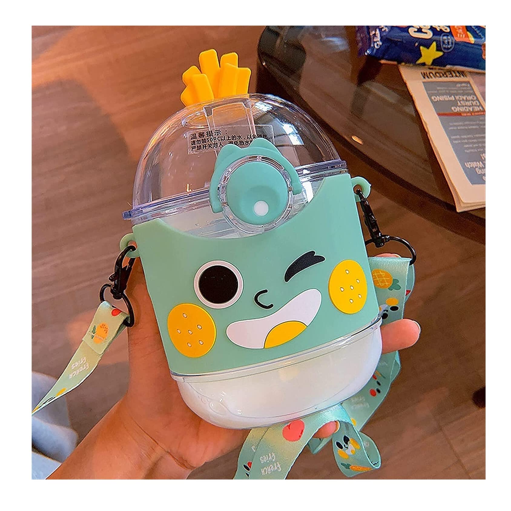 Gourde Sport Gourdes d'eau Gourde 390 Ml Kawaii Fraise Pêche Bouteille D'eau Avec Paille Sangle En Plastique Portable Voyage En Plein Air Fruits Boissons Bouteilles Bouteille d'eau ( Color : Grün , Si