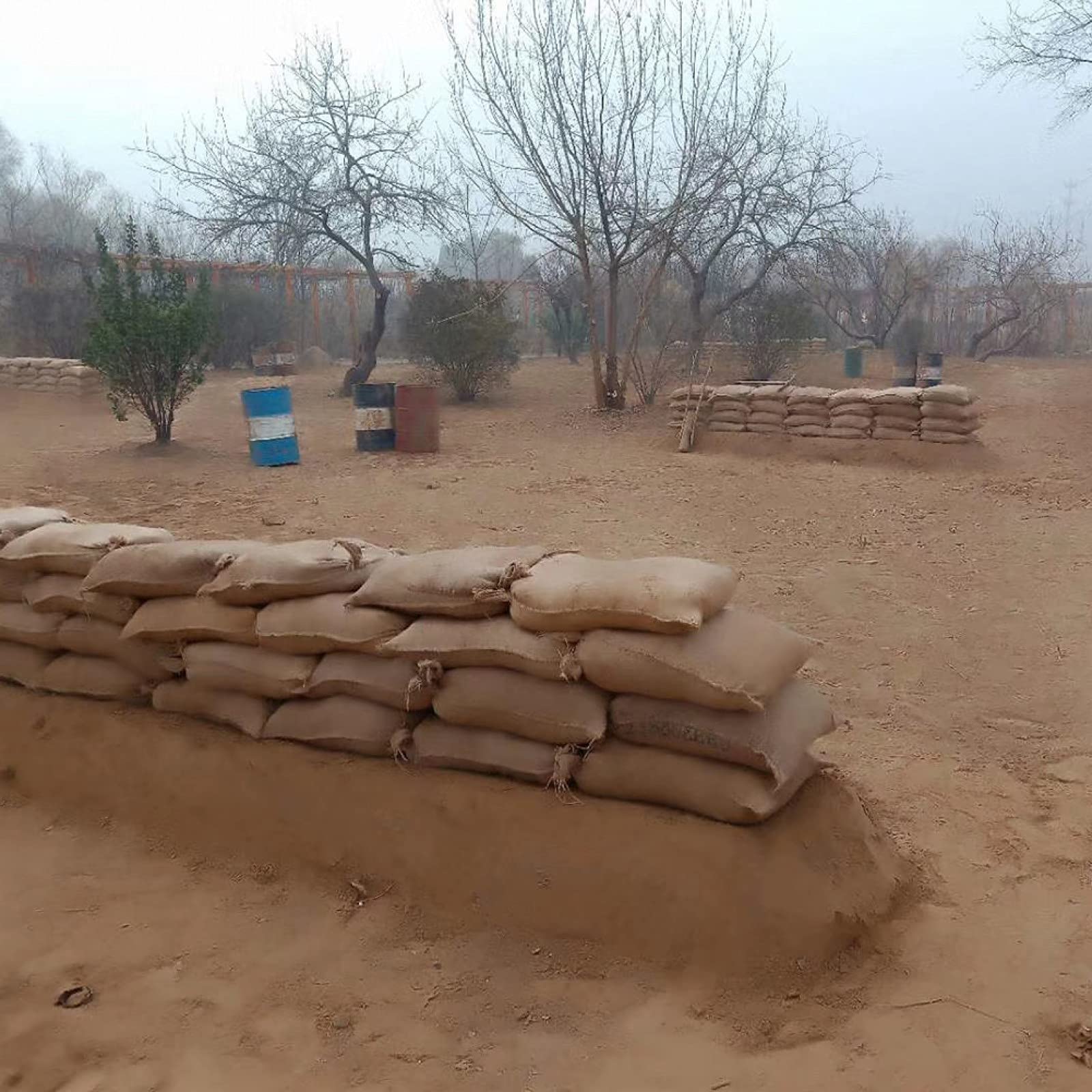 10pcs Control de inundaciones Sandbag de arena resistente a la inundación Hinchazón de agua Bolsa de jute Bolsas de saco de trabajo pesado 40 * 60cm Bolso de sandy saco Saco de control de inundación