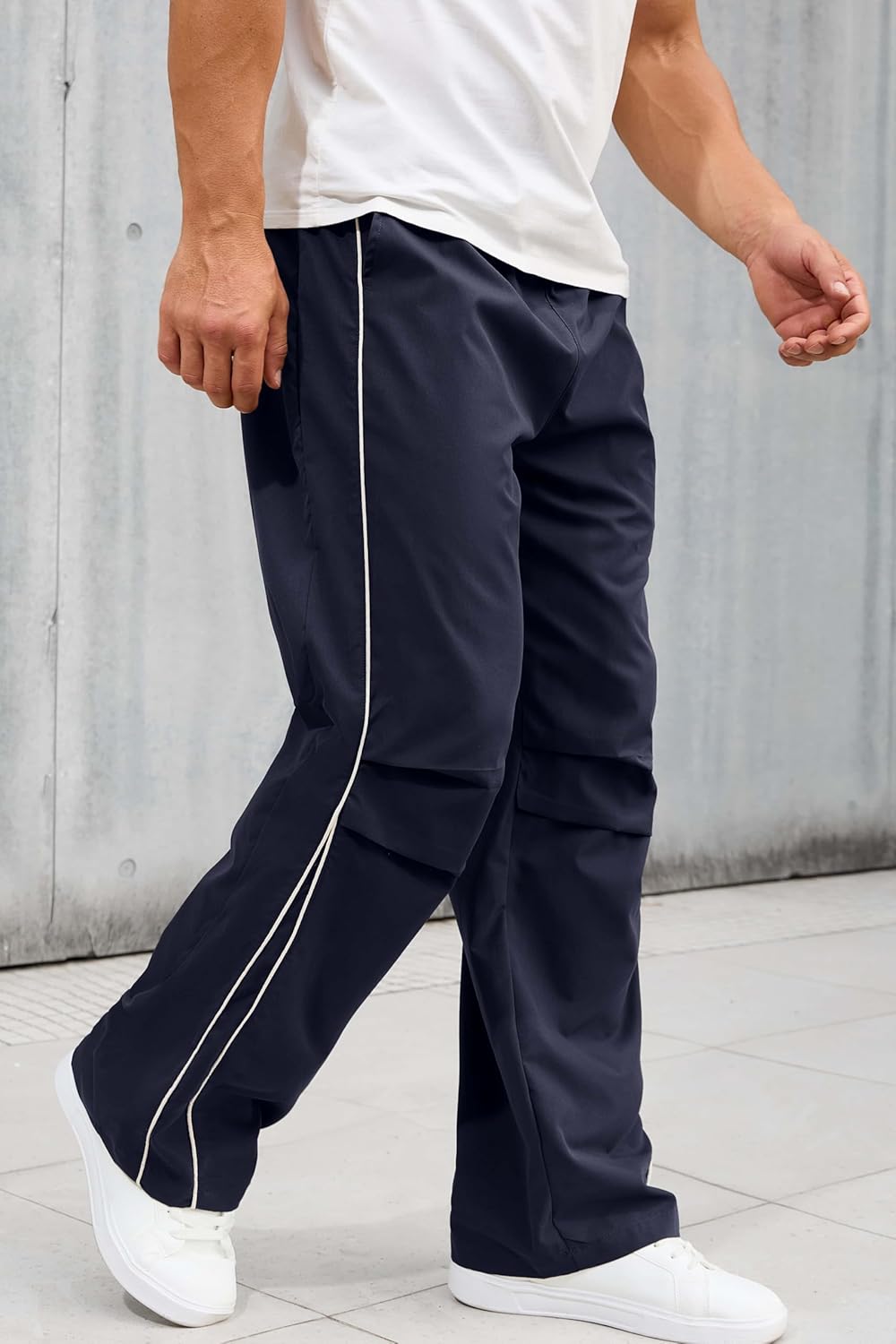 QTE Men's Baggy Track Pants Streetwear Pants Drawstring Letter Pockets Casual Trousers - Image 3